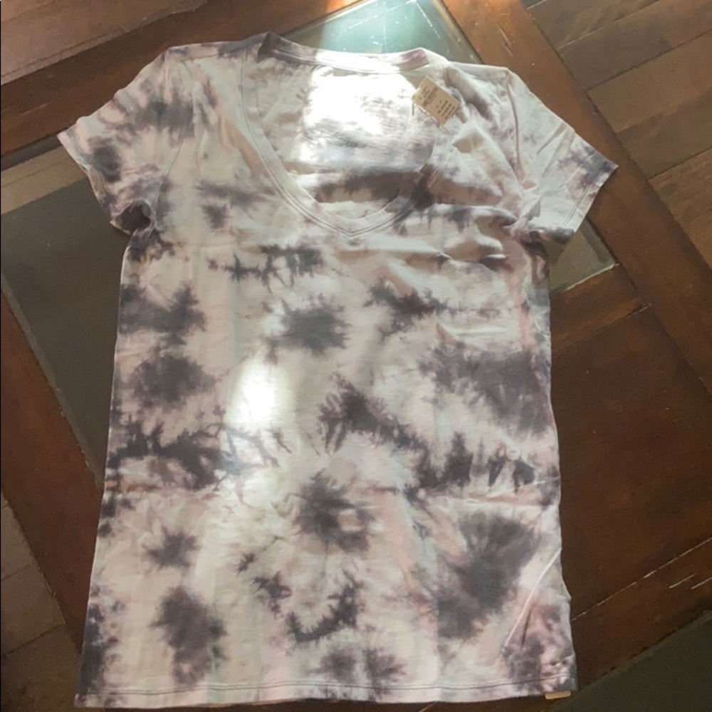Pink by Victoria’s Secret tie dye tee